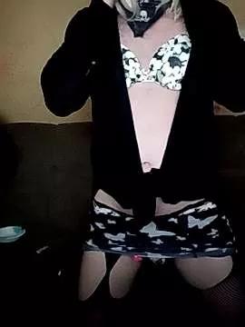 LittleblondeTS from StripChat