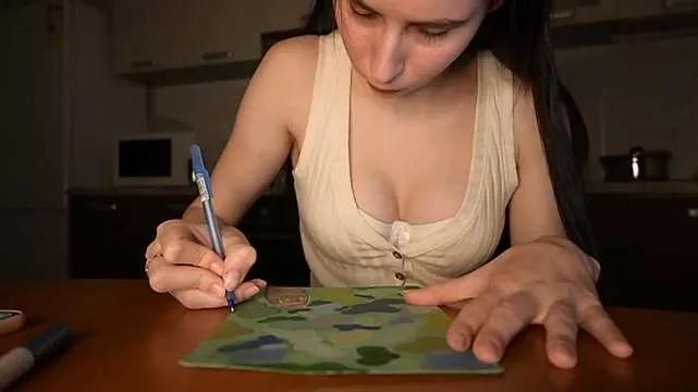 LittleDevil999 from StripChat