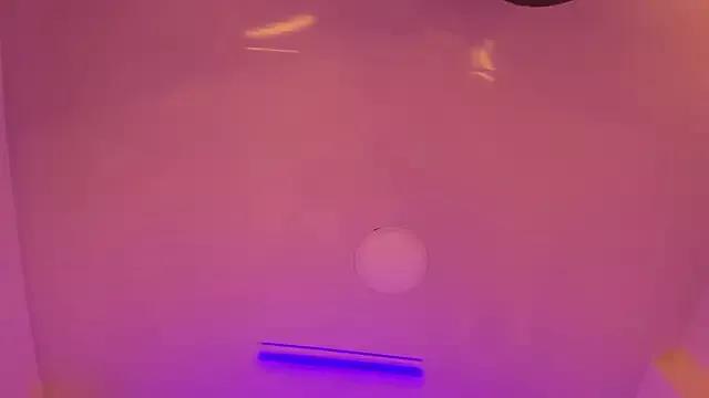 LittleeJaz from StripChat