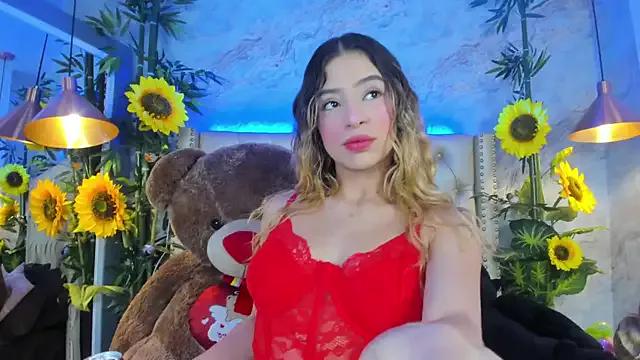 LittleeJaz from StripChat