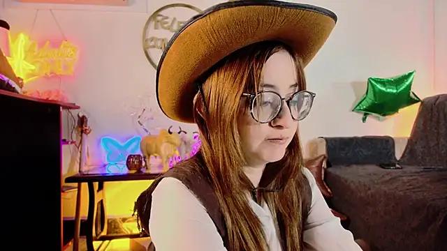 Littlejenn777_ from StripChat