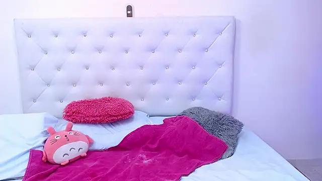 littleslut1 from StripChat