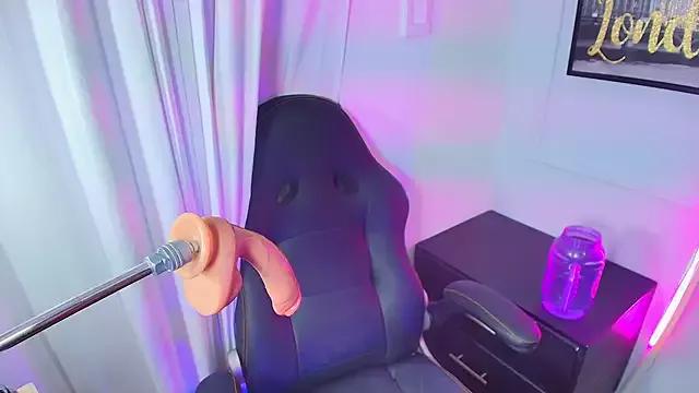 Lizz_Tender from StripChat