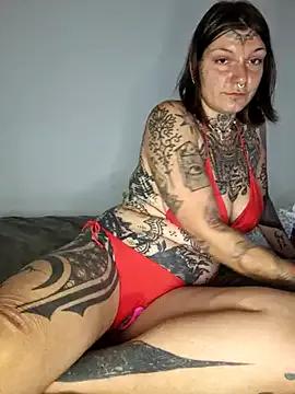 lizzardqueeen from StripChat
