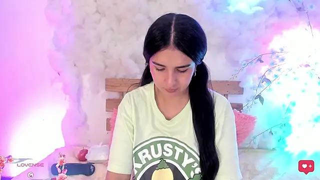 lizziegiirl from StripChat