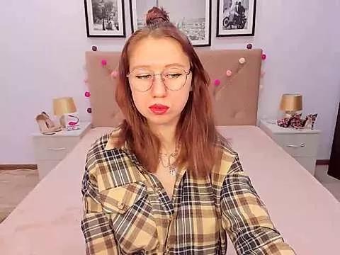 LizzySweet from StripChat