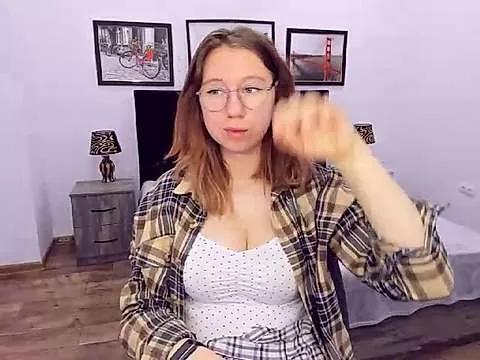 LizzySweet from StripChat