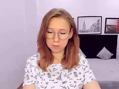 LizzySweet from StripChat