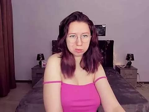 LizzySweet from StripChat