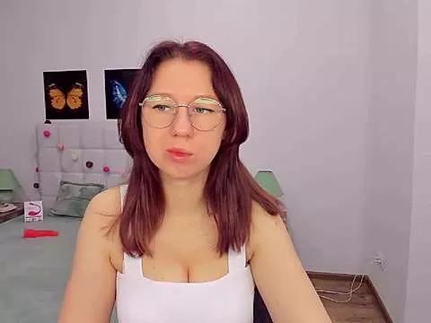 LizzySweet from StripChat