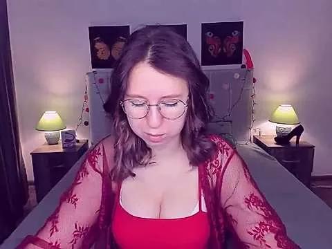 LizzySweet from StripChat