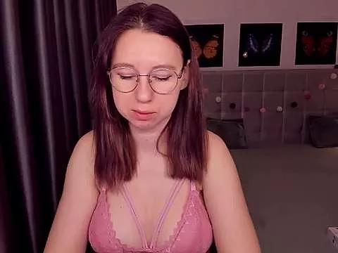 LizzySweet from StripChat