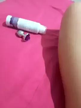 loirataradinha from StripChat is Freechat