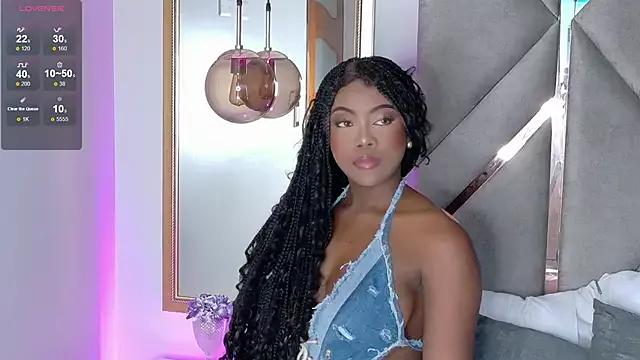 Lola_King from StripChat