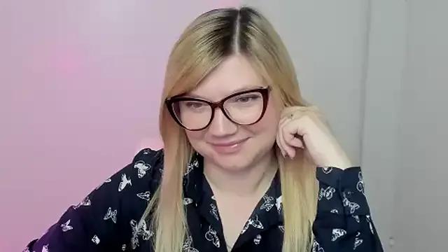 Lola_moree from StripChat