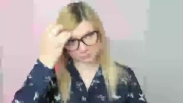 Lola_moree from StripChat