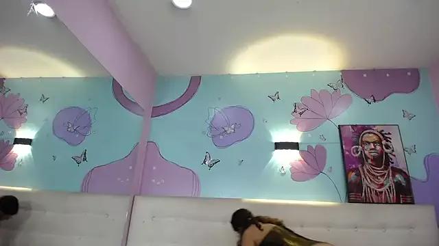 Lola_Vecassalt from StripChat is Freechat