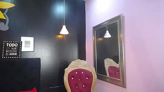 Lola_Vecassalt from StripChat