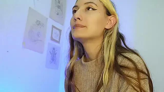 lola_vlad from StripChat