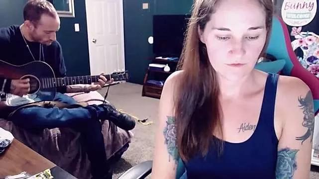 lolabunny9 from StripChat