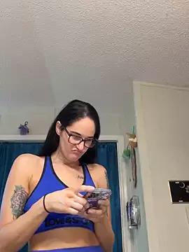 lolabunny9 from StripChat