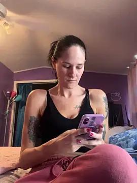 lolabunny9 from StripChat