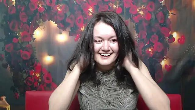 LolaHikls from StripChat