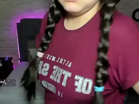 LolaVillalobos from StripChat is Freechat