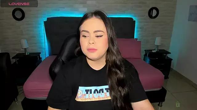 LolaVillalobos from StripChat