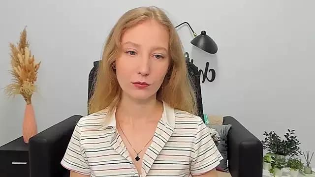 LolaWilsons from StripChat
