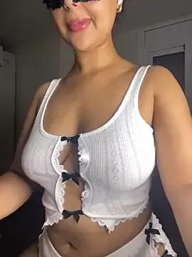 LOLO_QUEEN_ARABE from StripChat