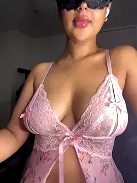LOLO_QUEEN_ARABE from StripChat