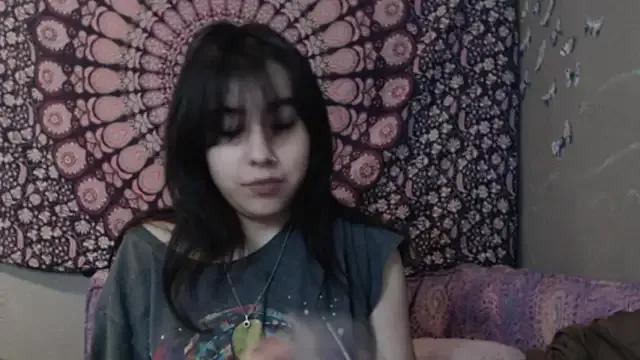 London_Ray from StripChat is Freechat