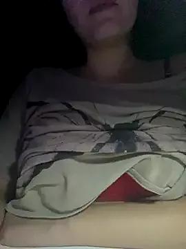 loveloly_ from StripChat is Freechat