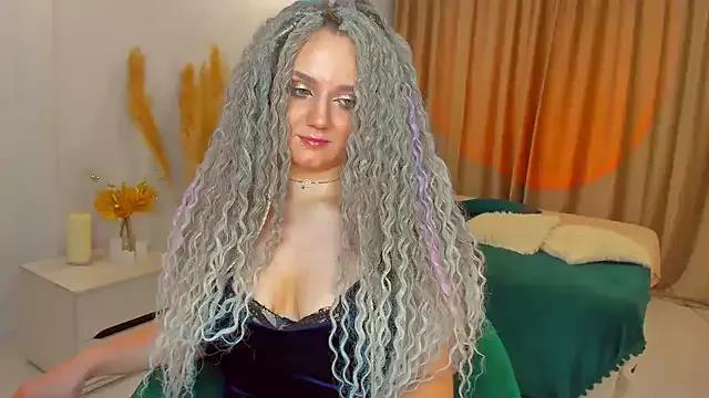 lovely__charm from StripChat is Freechat