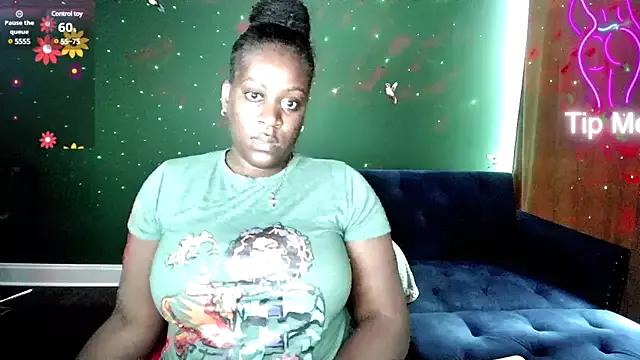 lovelyenigma365 from StripChat is Freechat