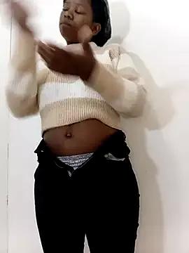 Loveness_10 from StripChat is Freechat