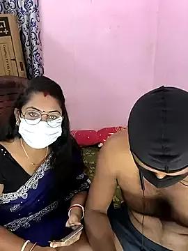 Lovlycouple1 from StripChat is Freechat