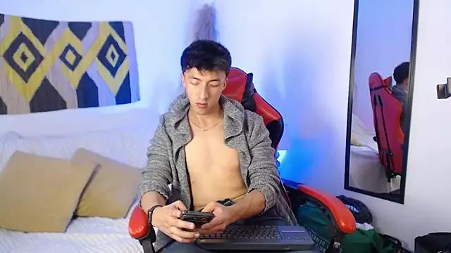 LuccaNoir from StripChat