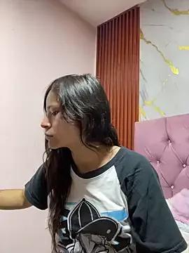 Lucia_20x from StripChat is Freechat