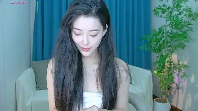 LuckyStarYou from StripChat is Freechat