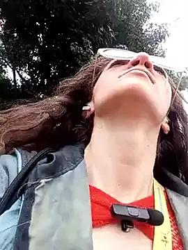 Lucy_cole from StripChat is Freechat