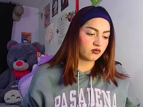lucycherry__ from StripChat is Freechat