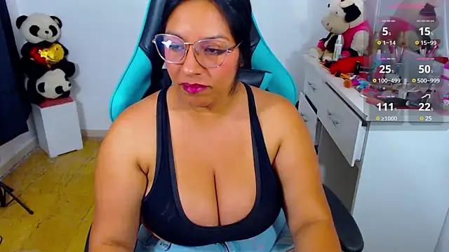 lulu_ferrer from StripChat