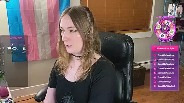 luluvaladon from StripChat