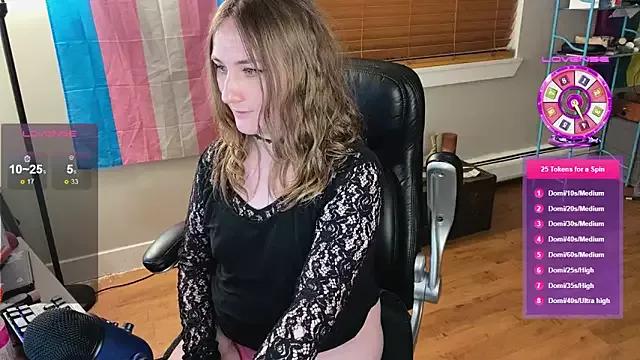 luluvaladon from StripChat