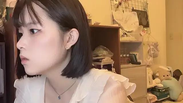 luna51888 from StripChat is Freechat