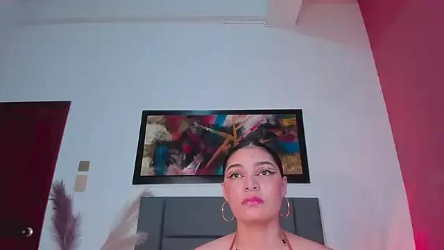LunaAspen_ from StripChat is Freechat