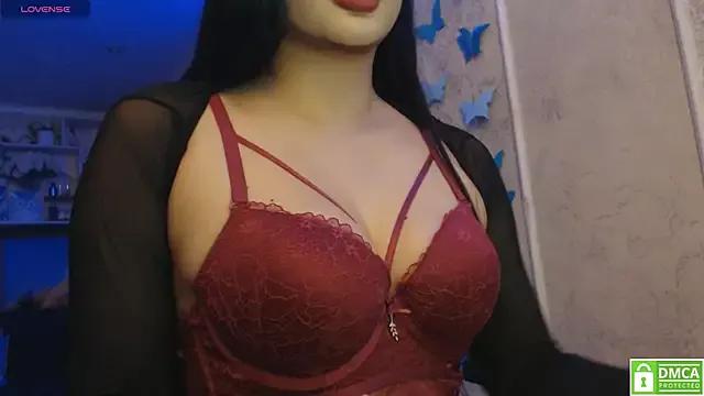 lunarose777 from StripChat is Freechat