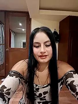Lunavexa from StripChat is Freechat